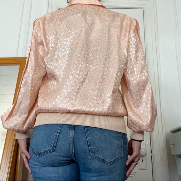 VTG Castleberry Pastel Peach Collared Blouse with Pleated Skirt Set - Picture 4 of 16